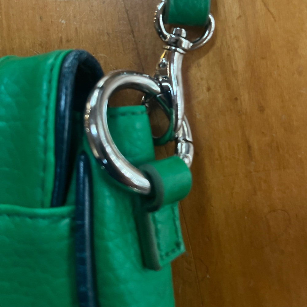 Miche Emerald Crossbody Bag - Picture 6 of 8